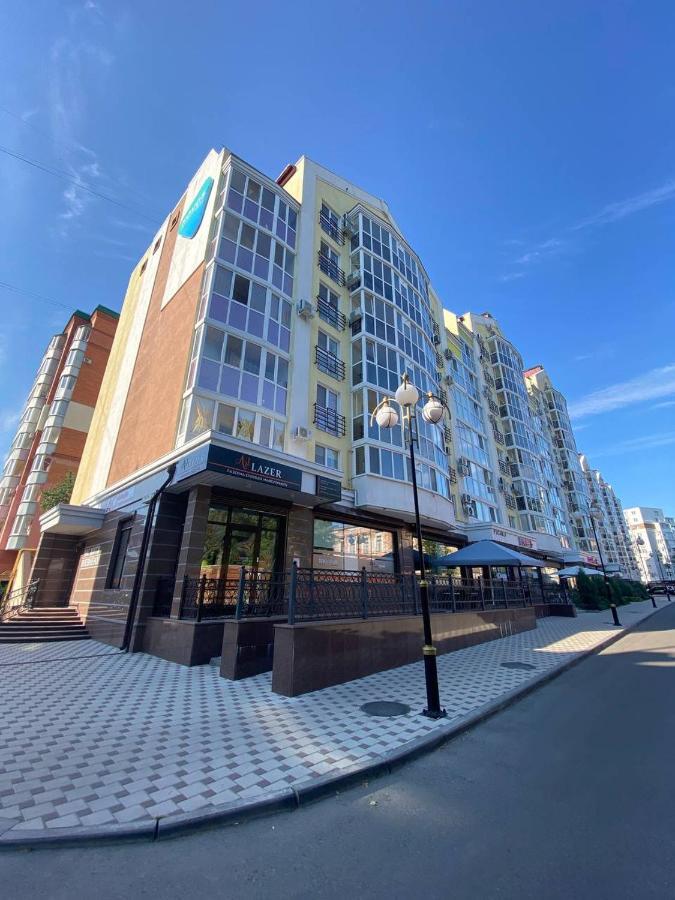 Стильні Апартаменти В Самому Центрі Біля Корпусного Саду - Мережа Helen Poltawa Exterior foto