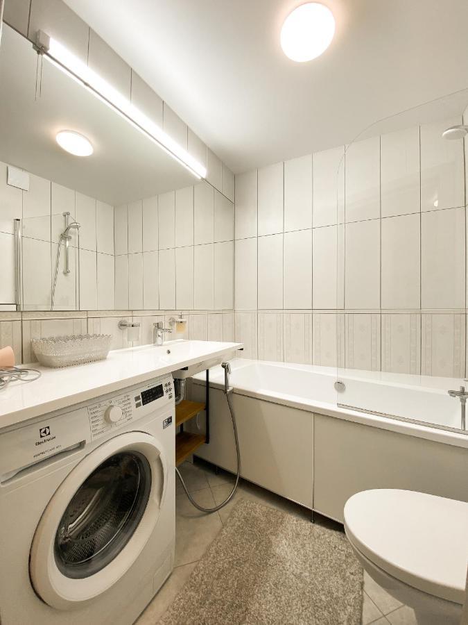 Стильні Апартаменти В Самому Центрі Біля Корпусного Саду - Мережа Helen Poltawa Zimmer foto